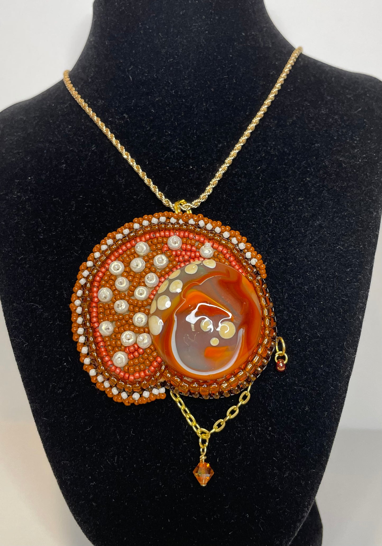 Fashionable Lady Pendant Necklace