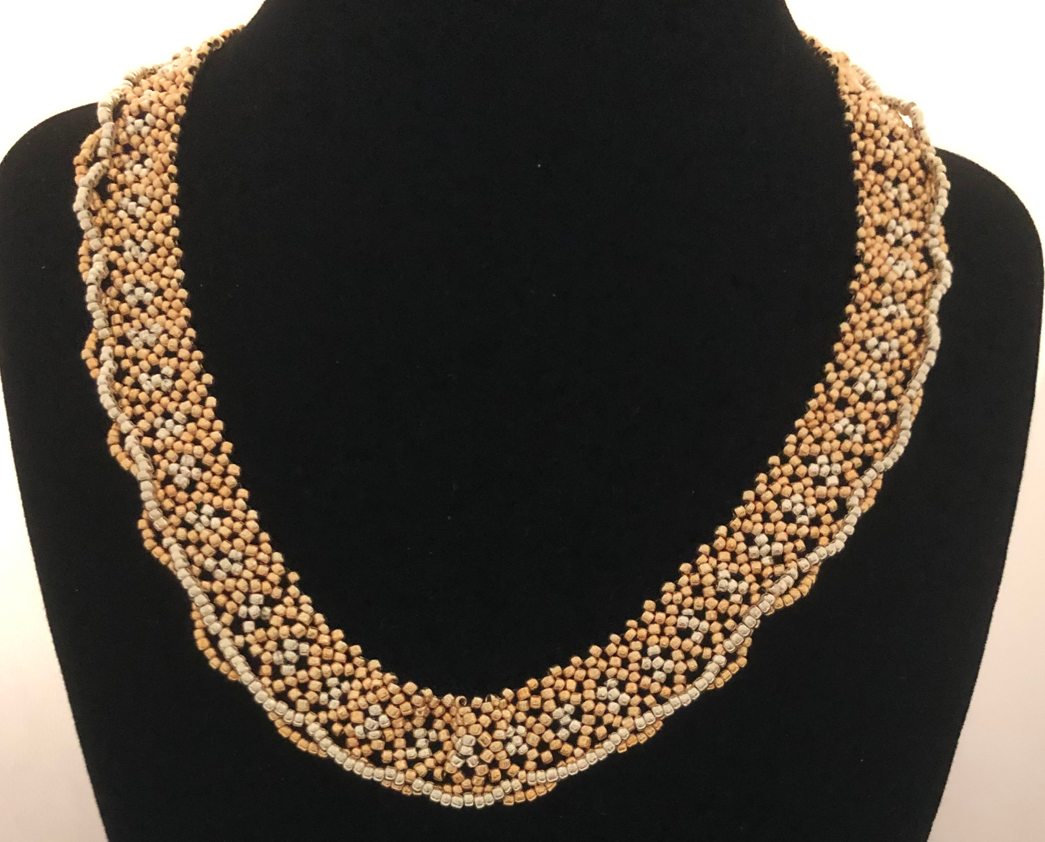Scalloped Lace Necklace
