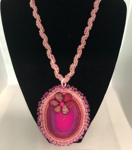 Pretty in Pink Pendant Necklace