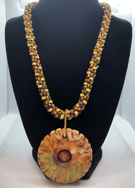 Agate Stone Wheel Pendant Necklace