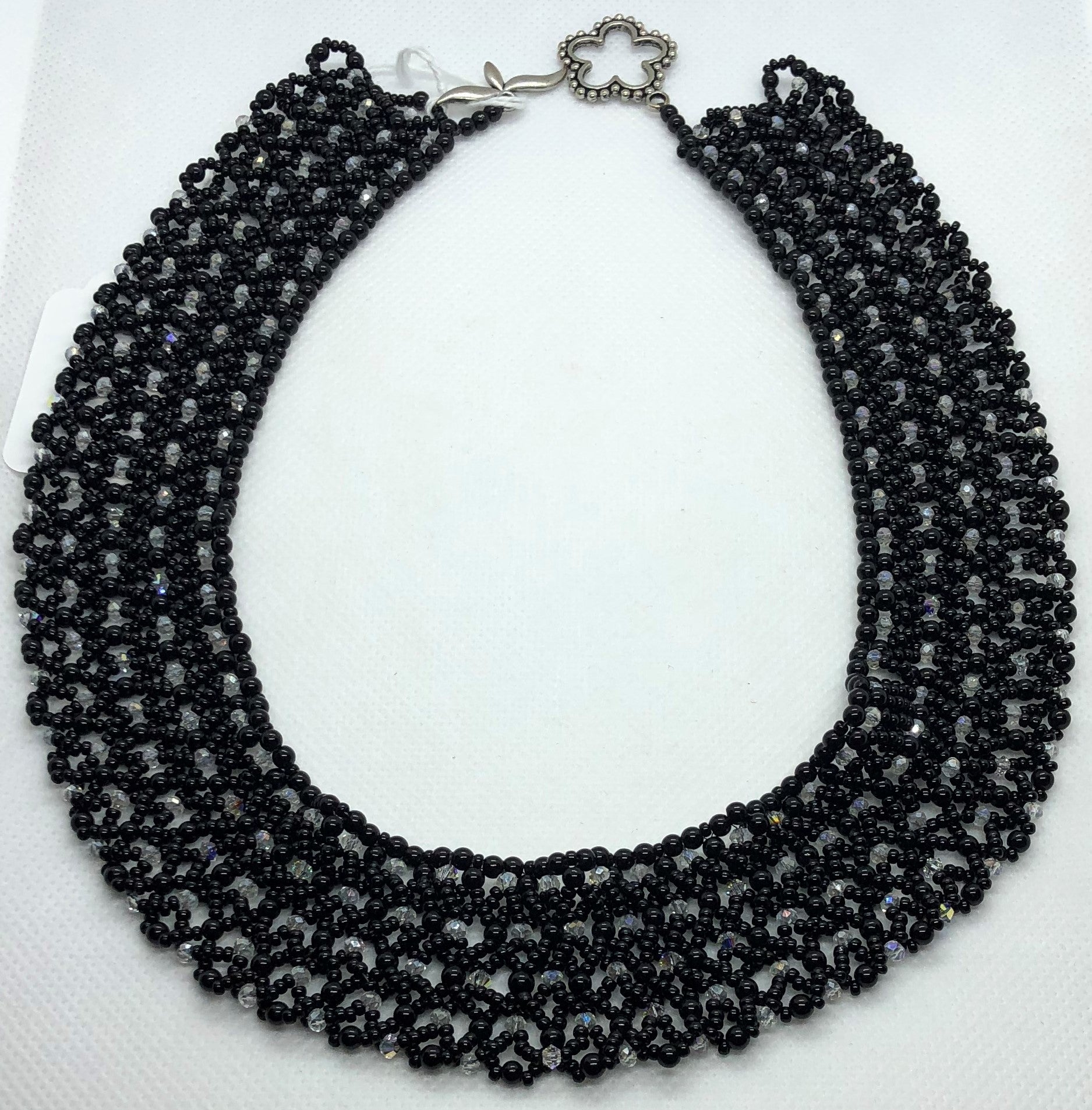 Chess Queen Netted Necklace
