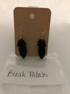 Black Pedals Earrings